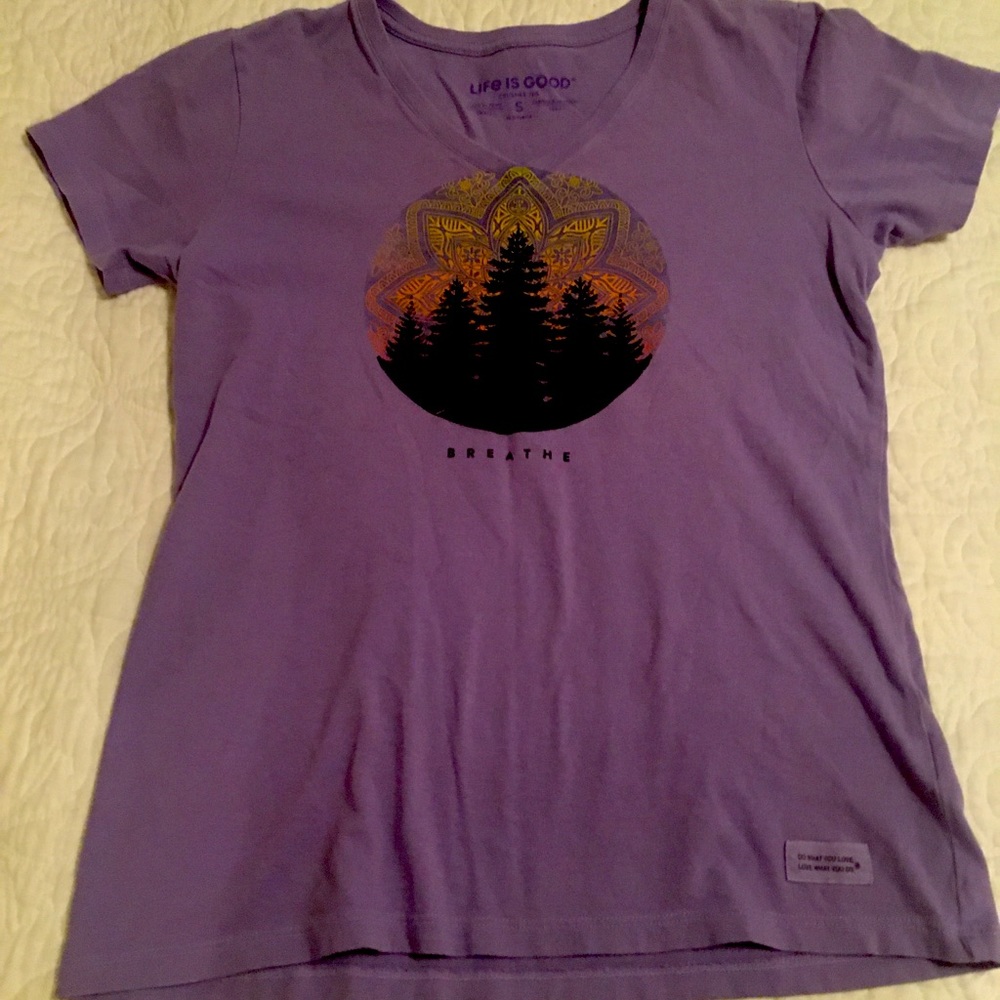 Life Is Good Crusher top S purple.